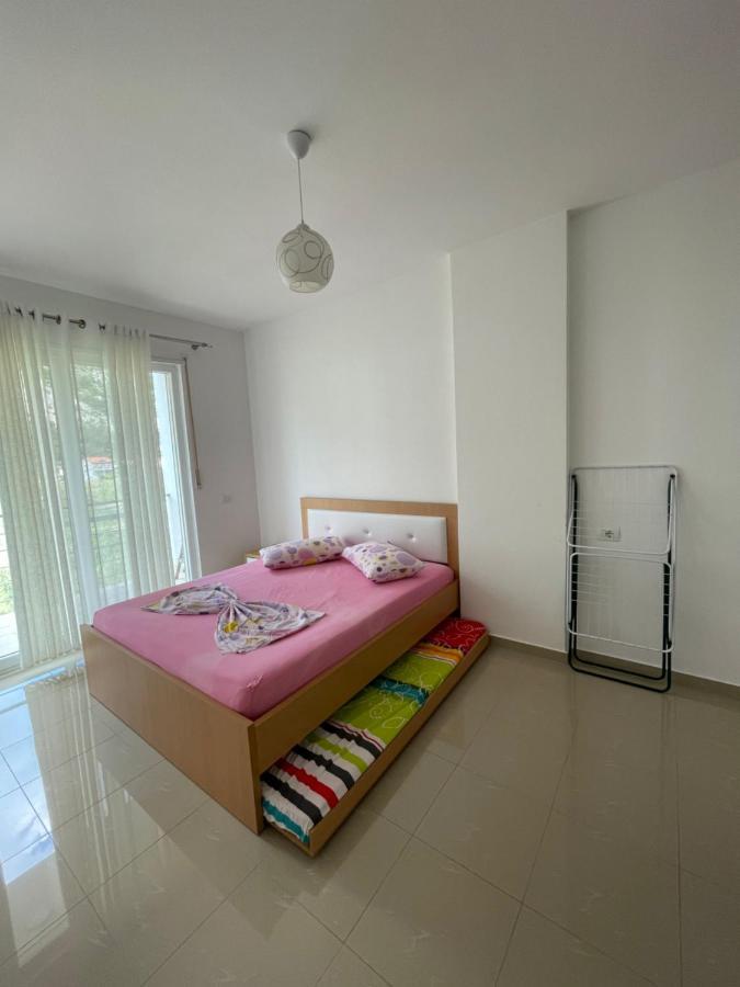 Nimfeum Apartments Shëngjin Buitenkant foto