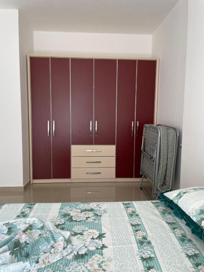 Nimfeum Apartments Shëngjin Buitenkant foto