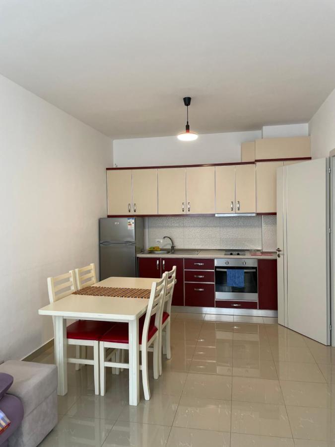 Nimfeum Apartments Shëngjin Buitenkant foto
